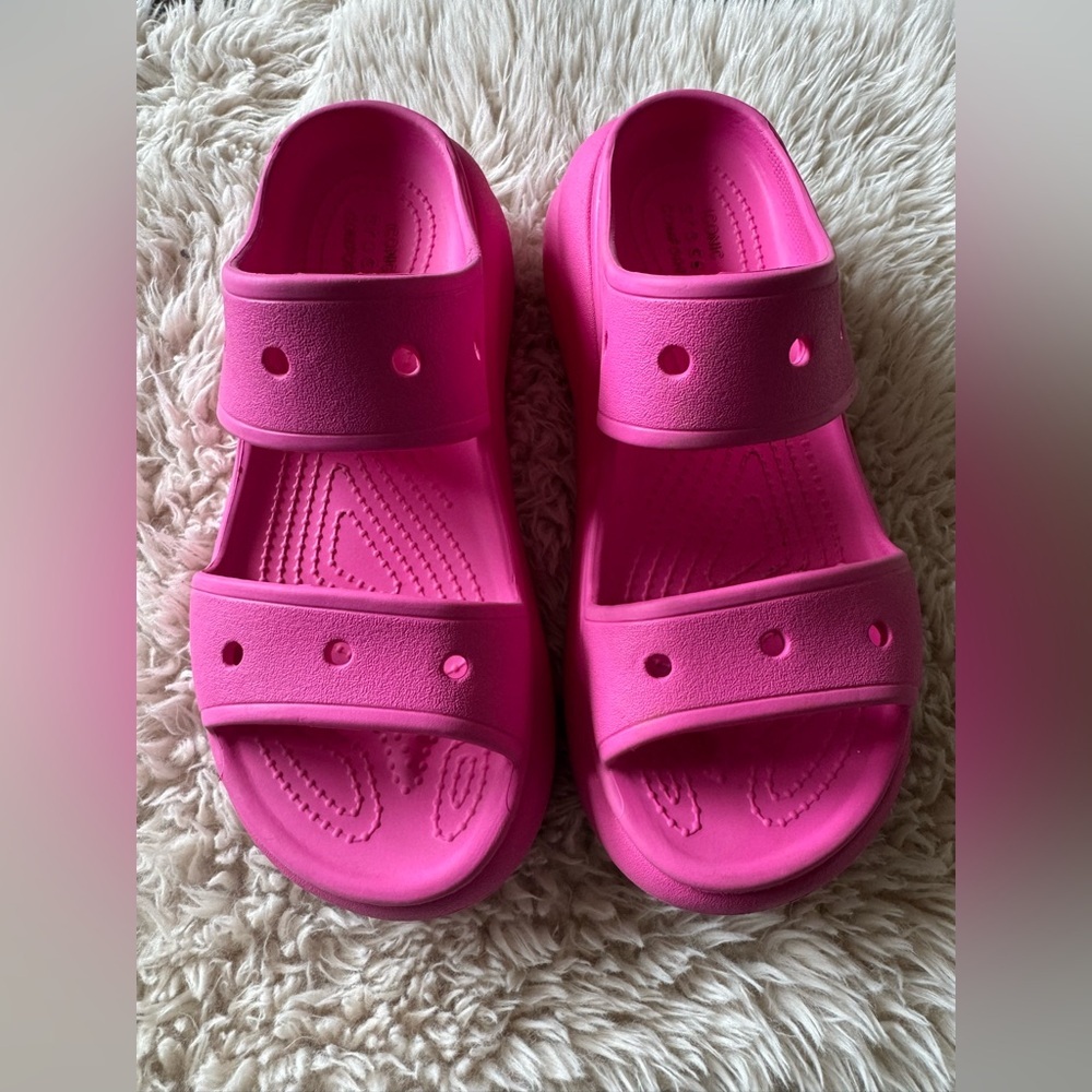 Crocs Iconic Comfort M 6 W 8 pink sandals